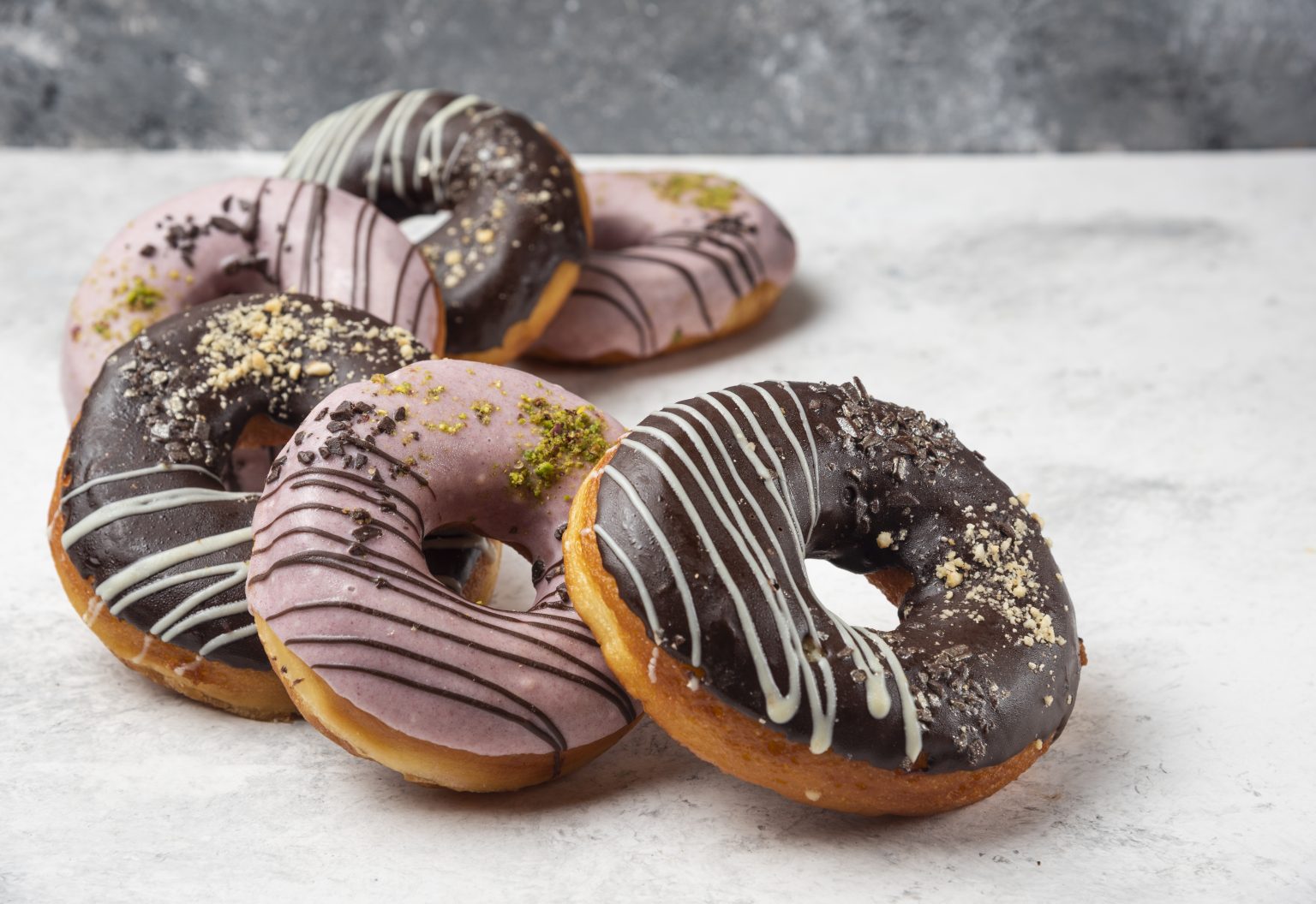 Ciri Adonan Donat dengan Emulsifier yang Siap Goreng