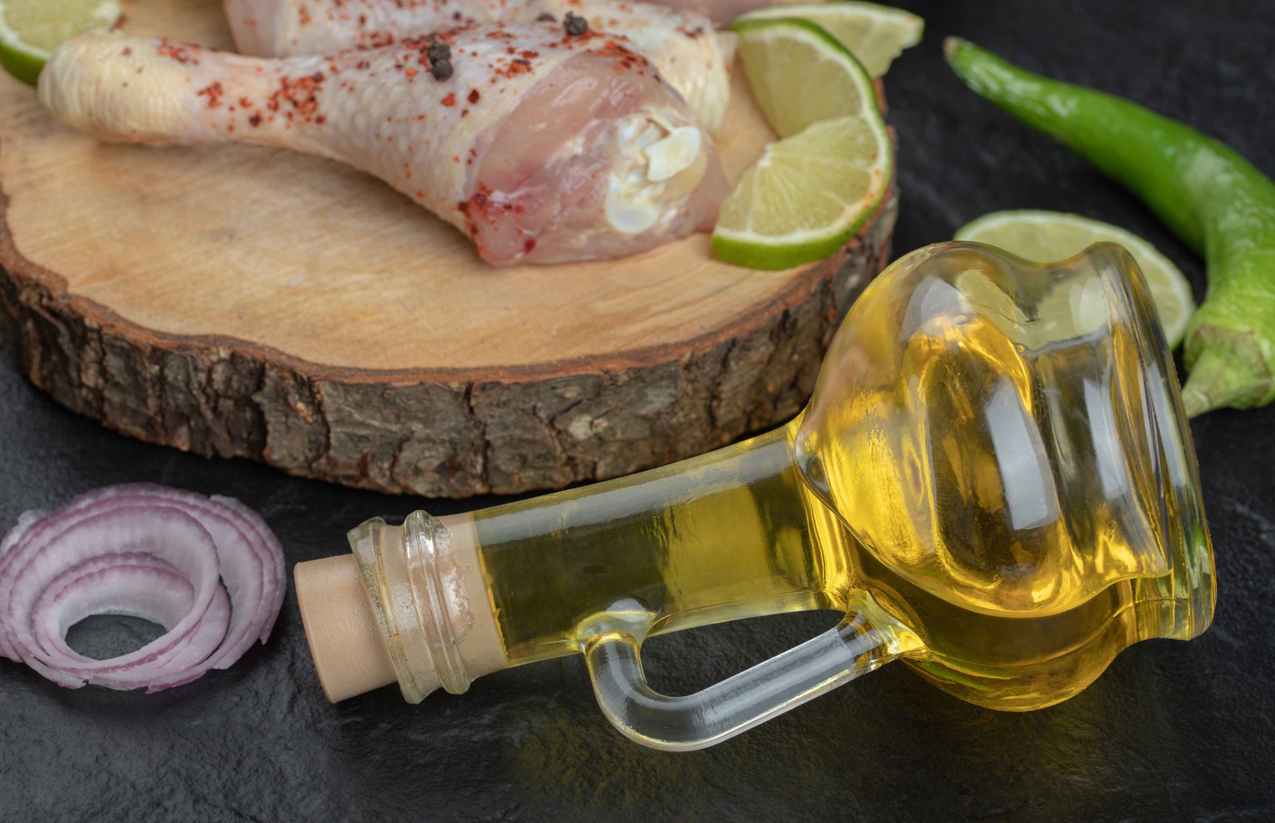 Minyak Goreng Sawit vs Minyak Zaitun: Mana yang Lebih Sehat?